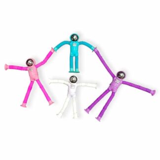 איש חלל נמתח עם אורות צעצוע מגניב שכל ילד וילדה ישמחו לקבל לשעות של משחק והנאה.