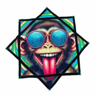 דאפו קוף, בד מסתובב 8 צלעות עם הדפס קוף שובב במשקפי ספירלה ולשון בולטת במידה של 69X69 ס"מ ומשקל 340 גרם הוא בהחלט מתאים למתחילים ולמקצוענים כאחד.